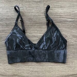 Lululemon Athletica ebb to flow Black and Gray Patterned Bralette